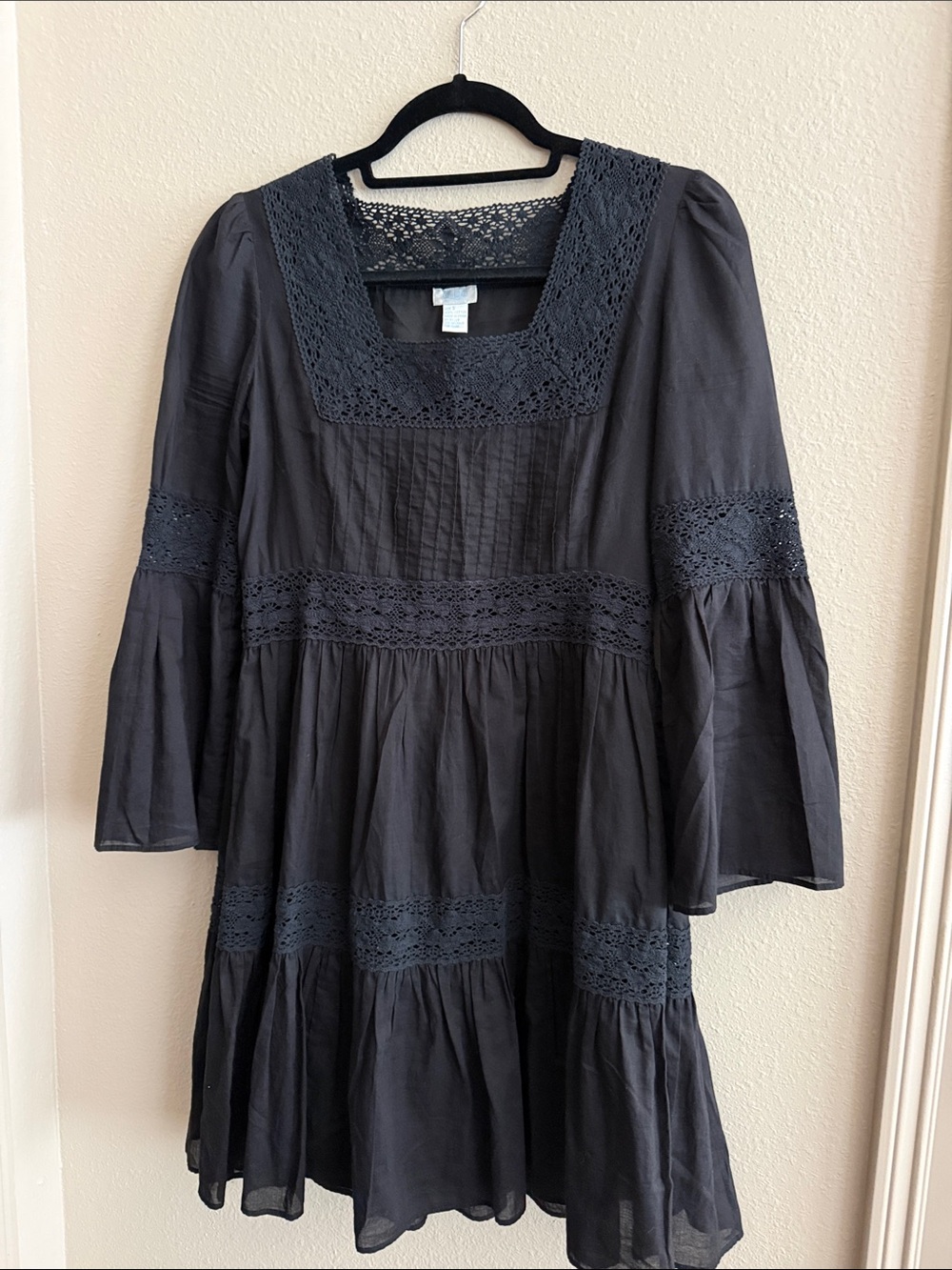 Aqua Black Lace-Trim Long Sleeve Peasant Dress